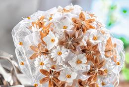 Betoverend bruidsboeket met Fleurogami bloemen