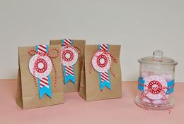 Sizzix® Idea Dainty Doily Gift Bags and Candy Jar