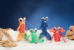 Sea animals from cardboard rolls