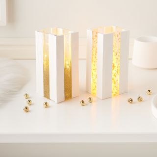 Wind lights made from moulded blocks