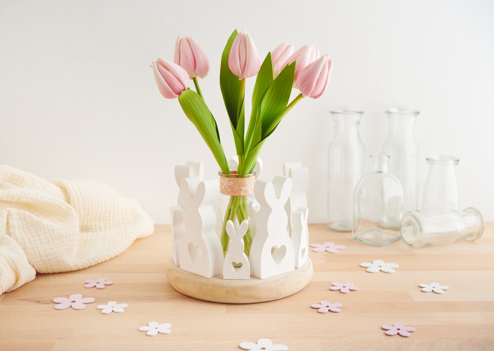 Kreativer Osterkranz aus Gießmasse