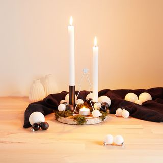 Birch disc with christmas decoration