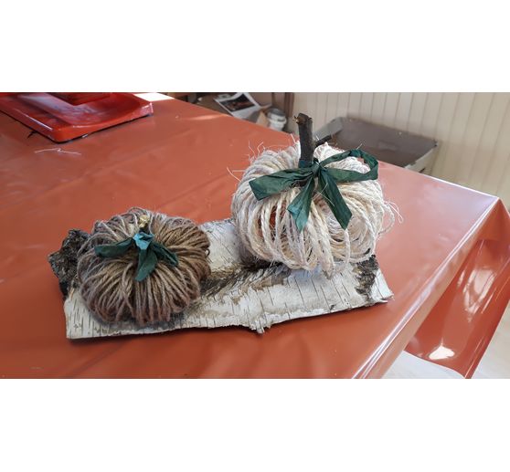 48_KikiA_Kürbisse aus Sisal