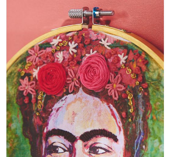 Napkin "Woman with flower wreath"