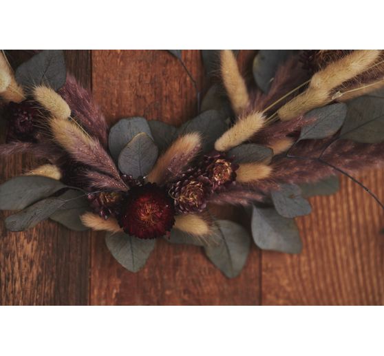 Straw flower heads