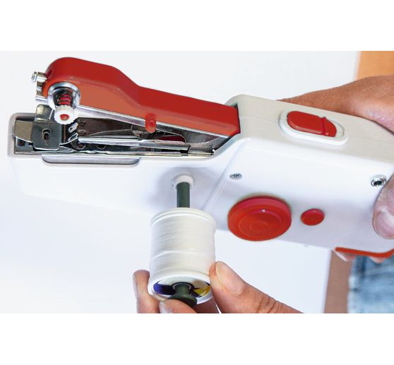 Hand sewing machine