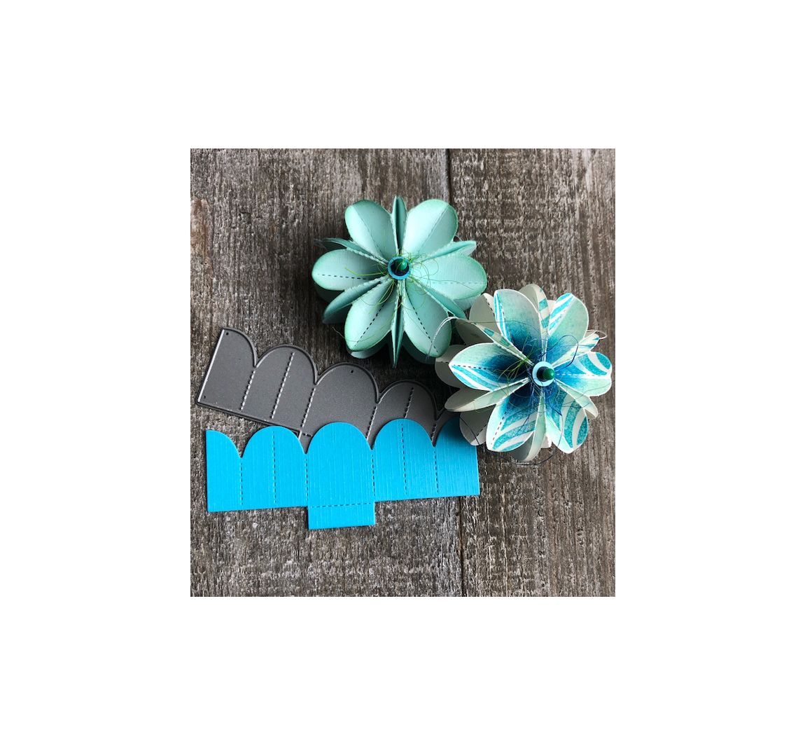 Ponssjabloon vouwbloemen "S"