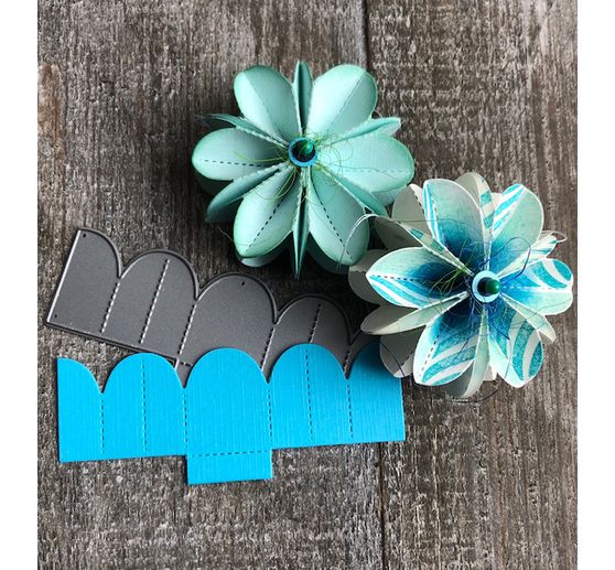 Punching template folding flowers "S"