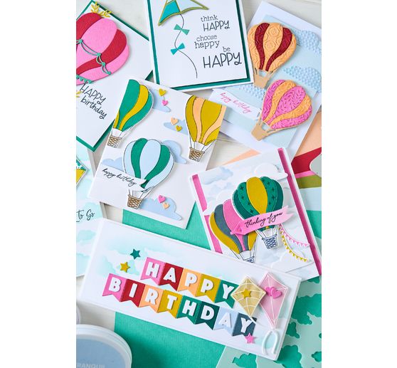 Sizzix Thinlits Ponssjabloon "Birthday Bunting van Catherine Pooler"
