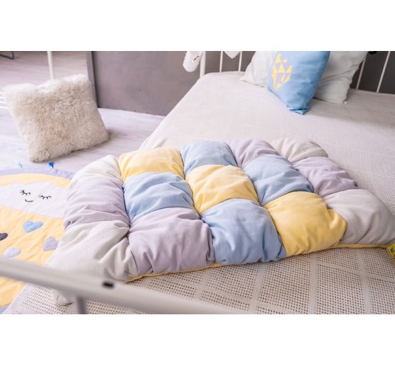 Vlieseline R 200 - Volume fleece