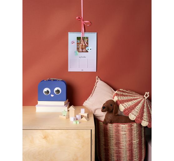 DIY Photo calendar "Shades of Rainbow"