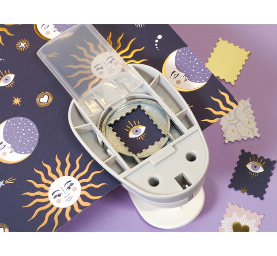 Craft punch "Stamp"