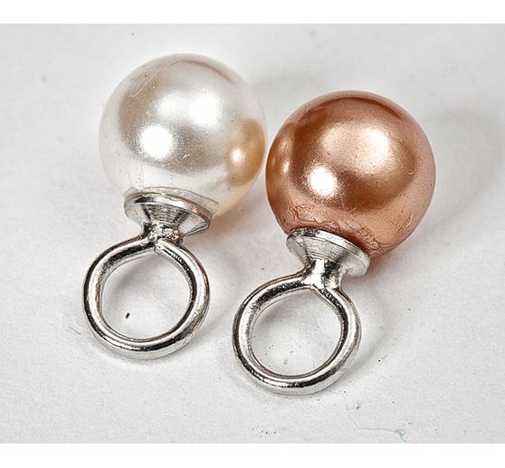 Pearl pendant with pin