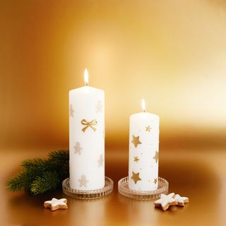 Decorate a Candle with Wax Designs
