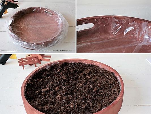 Miniatur-Garten selber gestalten: Tablett befüllen